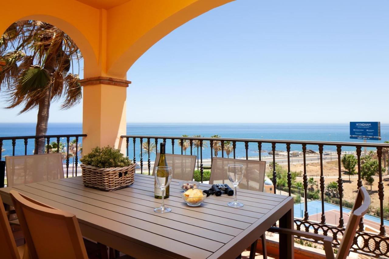 El Faro Mijas Costa Dolphin Views By Alfresco Stays מראה חיצוני תמונה